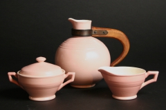 2020.148-Harry-Bird-Bird-Pottery-Vernon-Kilns-Pomegranite-carafe-sugar-cream