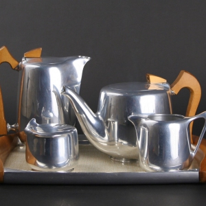 Picquot Tea Set