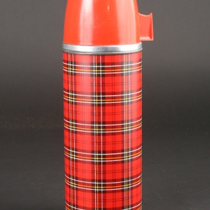 plaid-thermos-2017.27